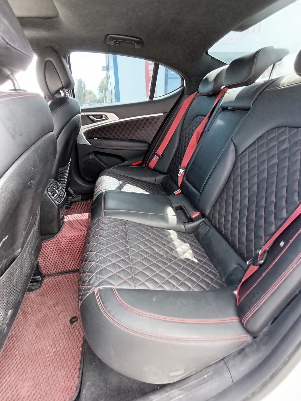 Hyundai Genesis: 2022 г., 2 л, Автомат, Бензин, Седан: фото 8