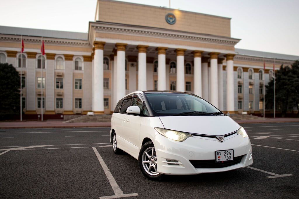 Toyota Estima: 2006 г., 2.4 л, Вариатор, Бензин, Минивэн: фото 6