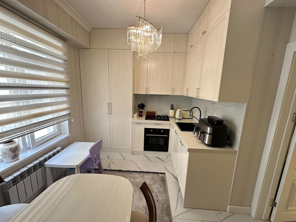 3 комнаты, 93 м², Асанбай мкр Элитка, 3 этаж, Дизайнерский ремонт: фото 6