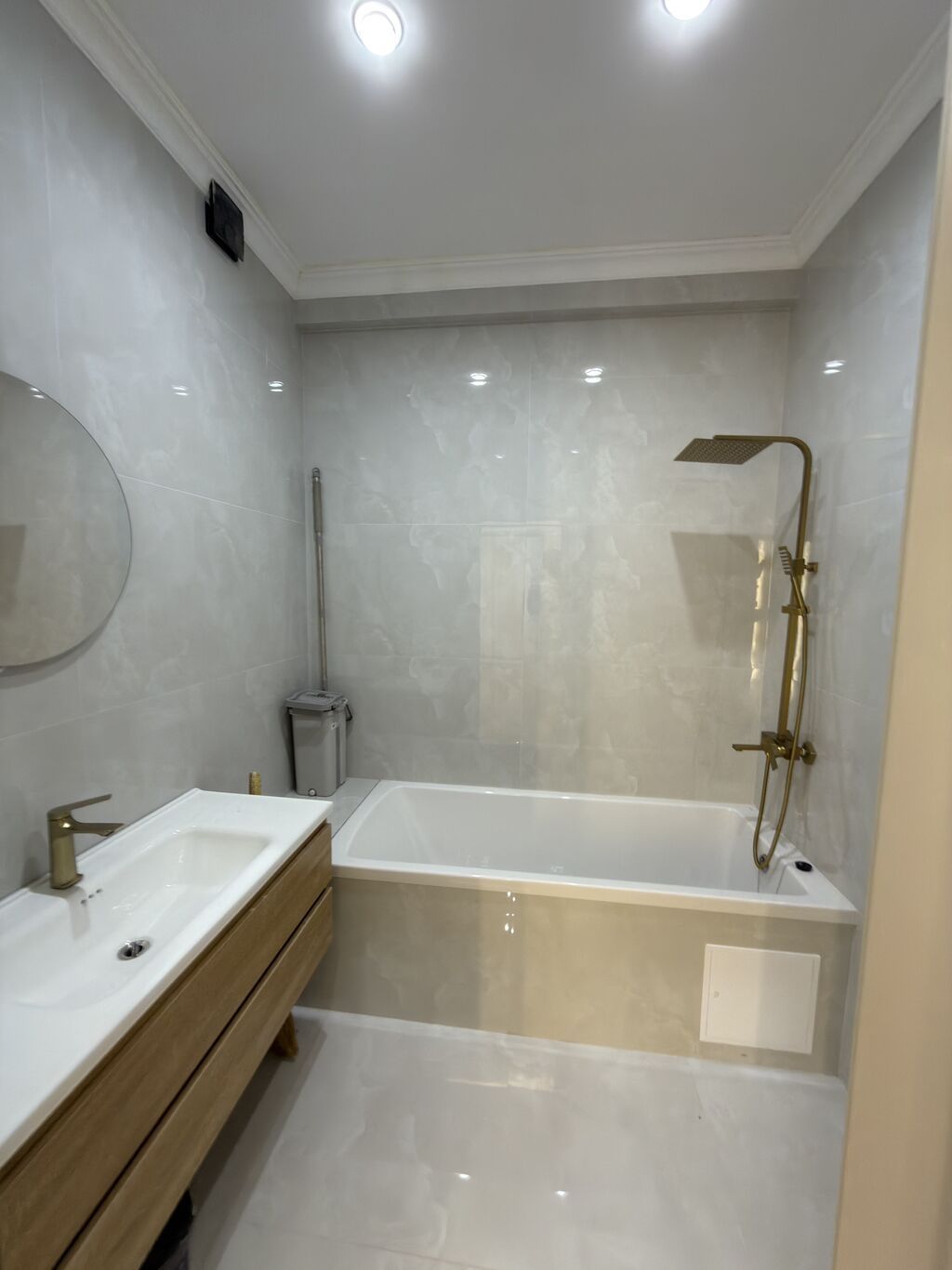 2 комнаты, 87 м², 12 мкр Элитка, 9 этаж, Дизайнерский ремонт: фото 8