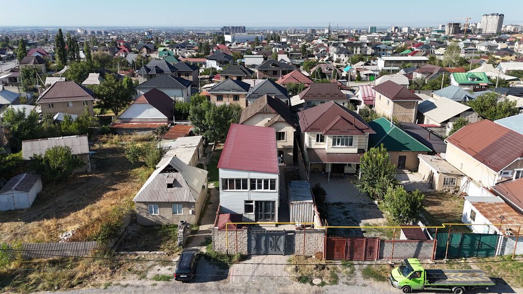 6 комнат, 200 м², 4 соток, Бишкек, Арча-Бешик ж/м Собственник: фото 1