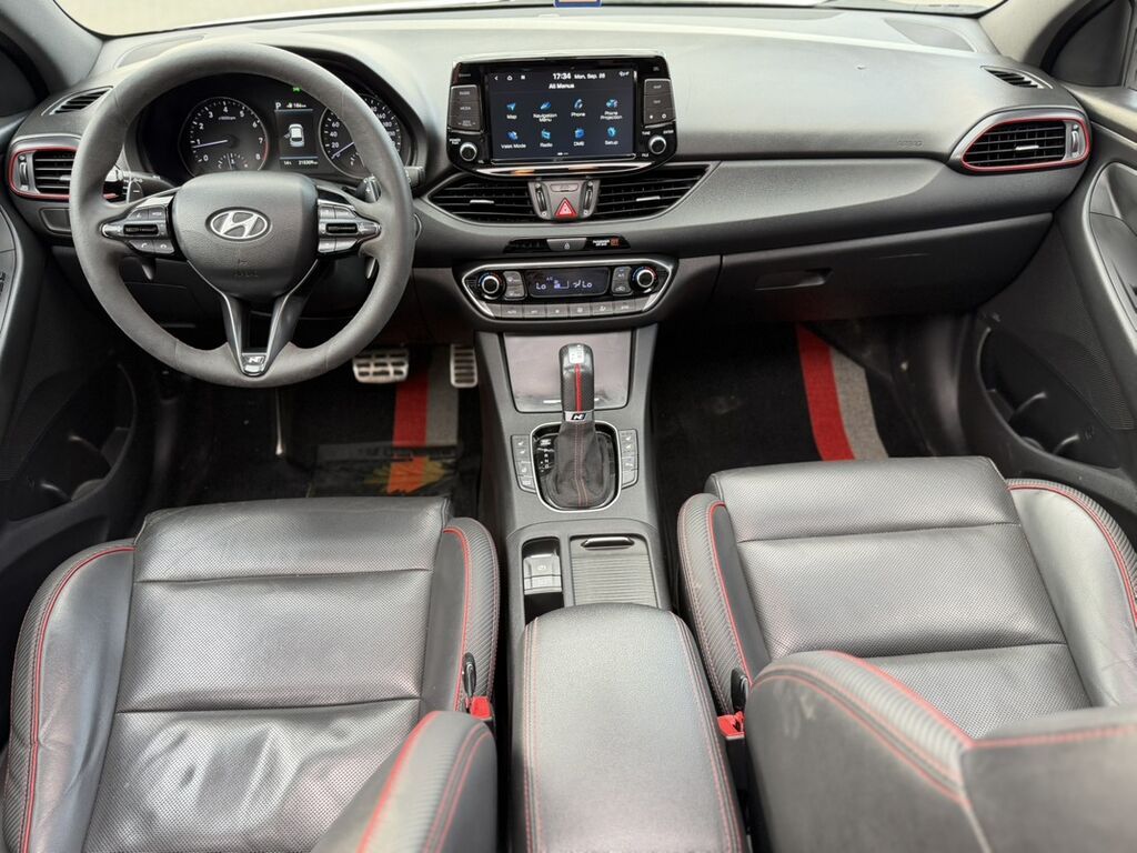 Hyundai i30: 2018 г., 1.6 л, Автомат, Бензин, Хэтчбэк: фото 6