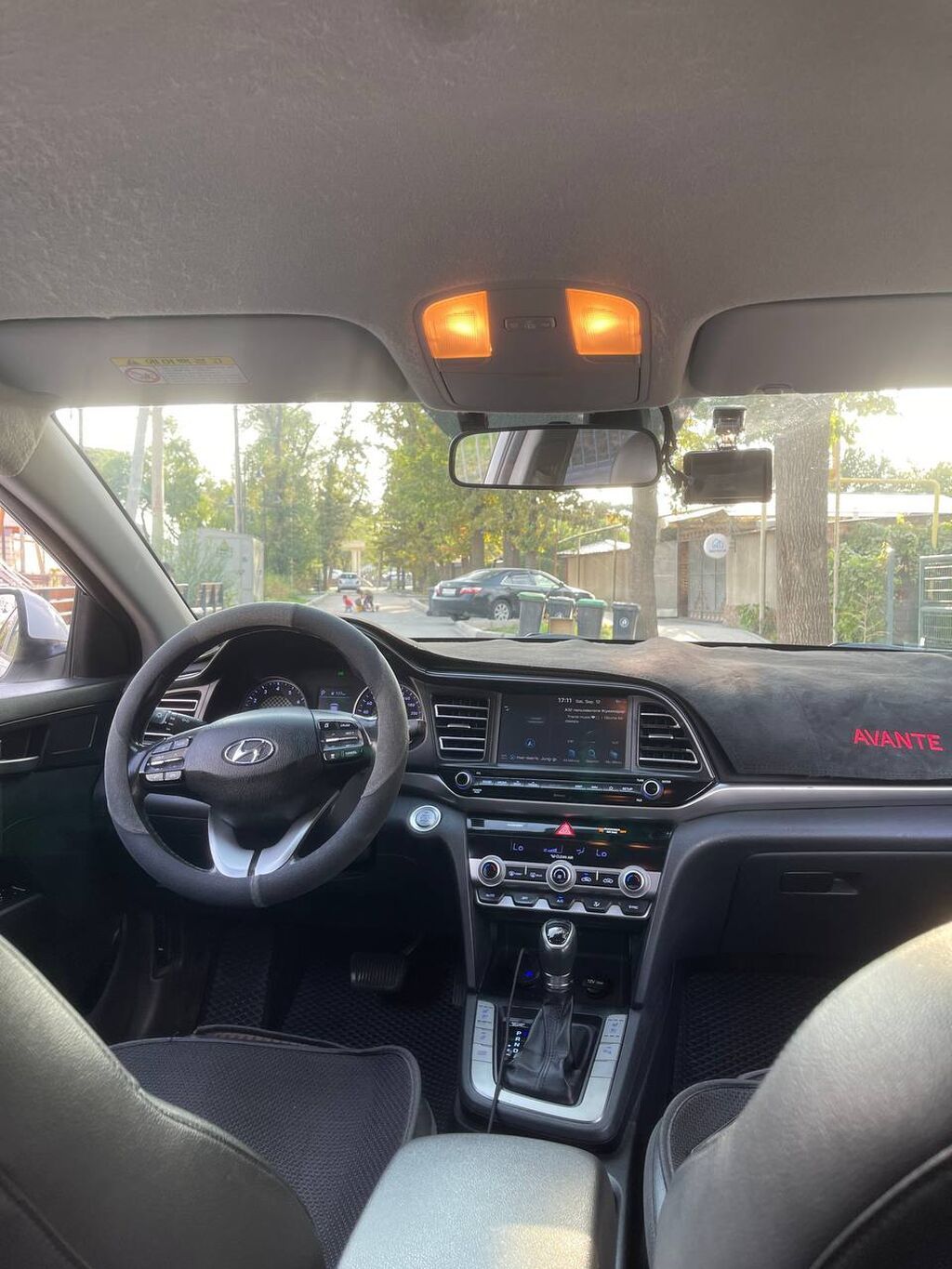 Hyundai Avante: 2019 г., 1.6 л, Автомат, Бензин, Седан: фото 8