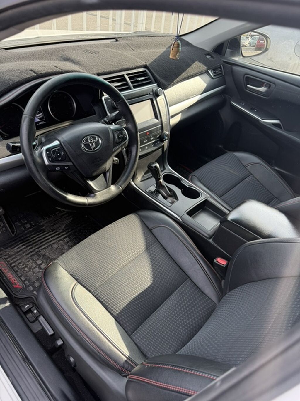 Toyota Camry: 2014 г., 2.5 л, Автомат, Бензин, Седан: фото 8