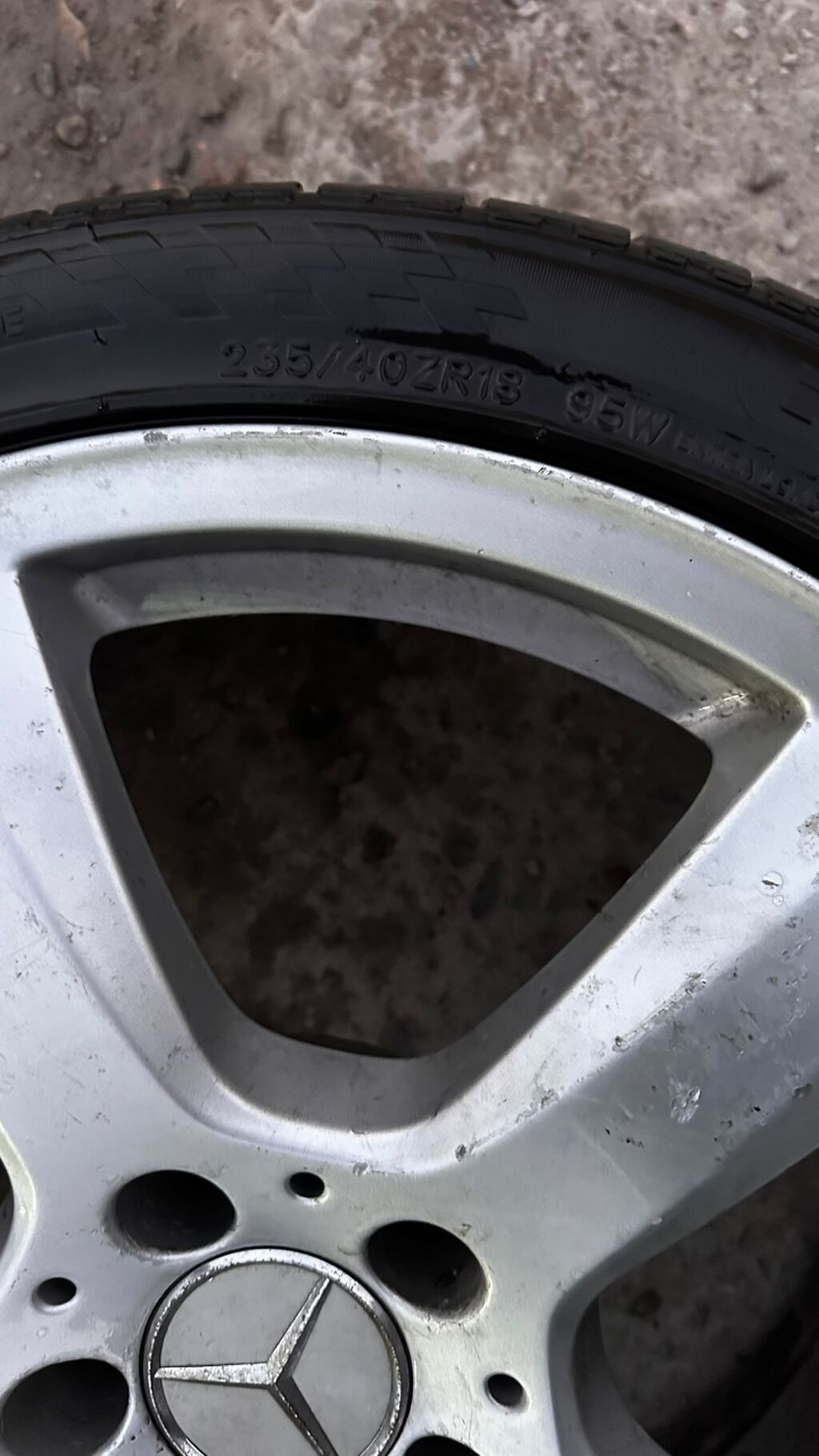 Колеса в сборе 235 / 40 / R 18, Лето, Б/у, Комплект, Легковые, Литые, отверстий - 5: фото 2