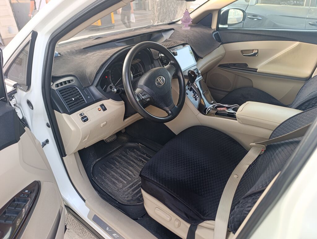 Toyota Venza: 2009 г., 2.7 л, Автомат, Бензин, Кроссовер: фото 5