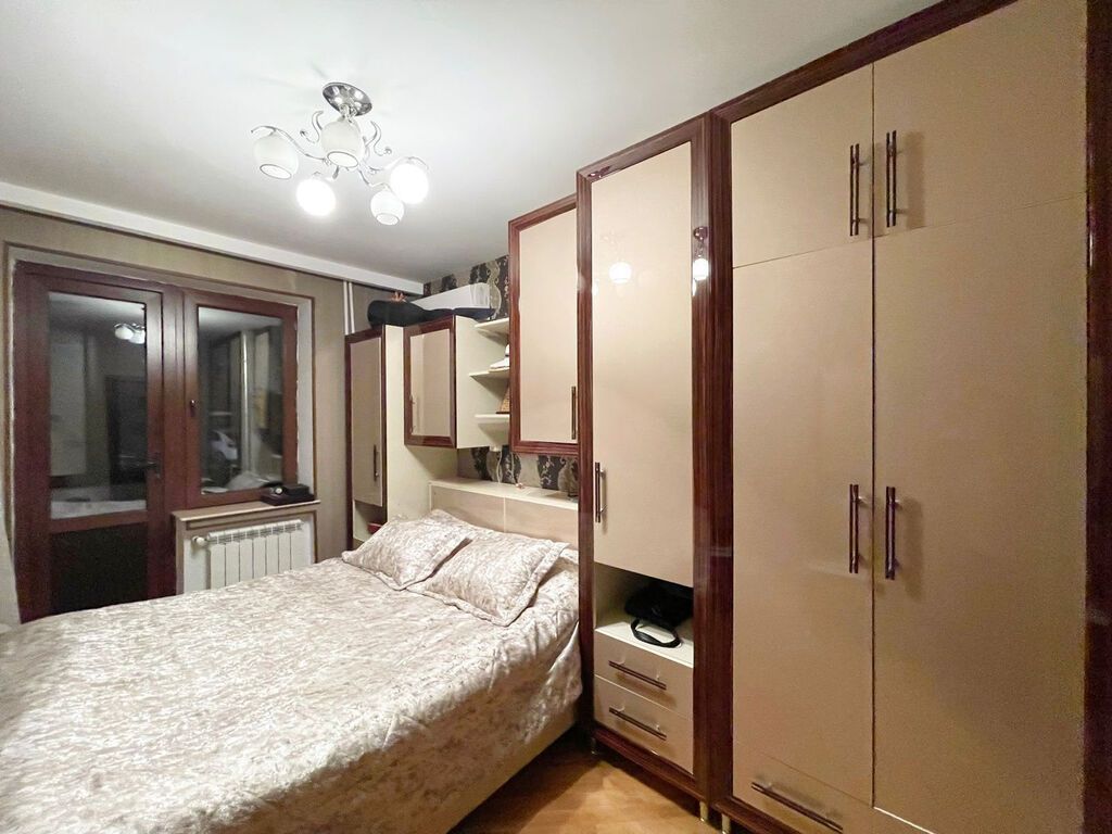 Biləcəridə 4 otaqlı köhnə tikili mənzil satılır, 86 m², 175 000 AZN, şəkil 3 / 12
