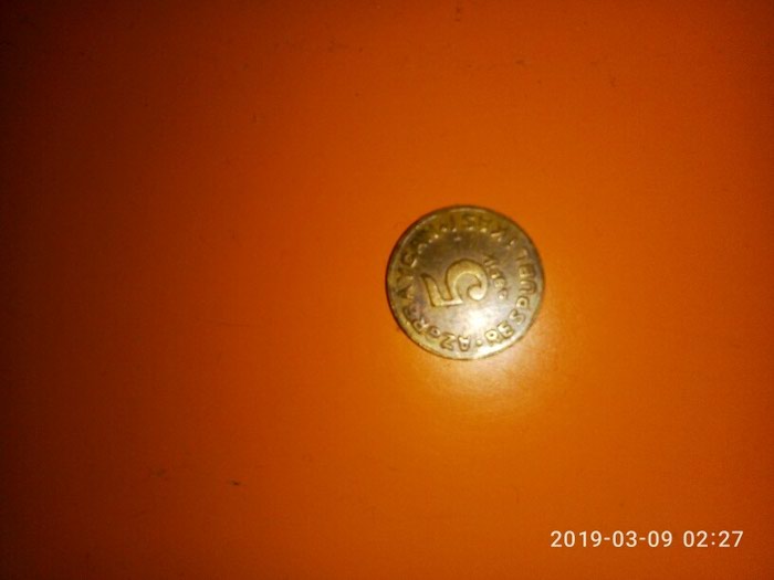 Qəpiklər: Azerbaycan qepiyi 1992 il .mis . 5 qepik . Entiq .антиквариат - lalafo.az Bakı şəhərində Azerbaycan qepiyi 1992 il .mis . 5 qepik . Entiq .антиквариат