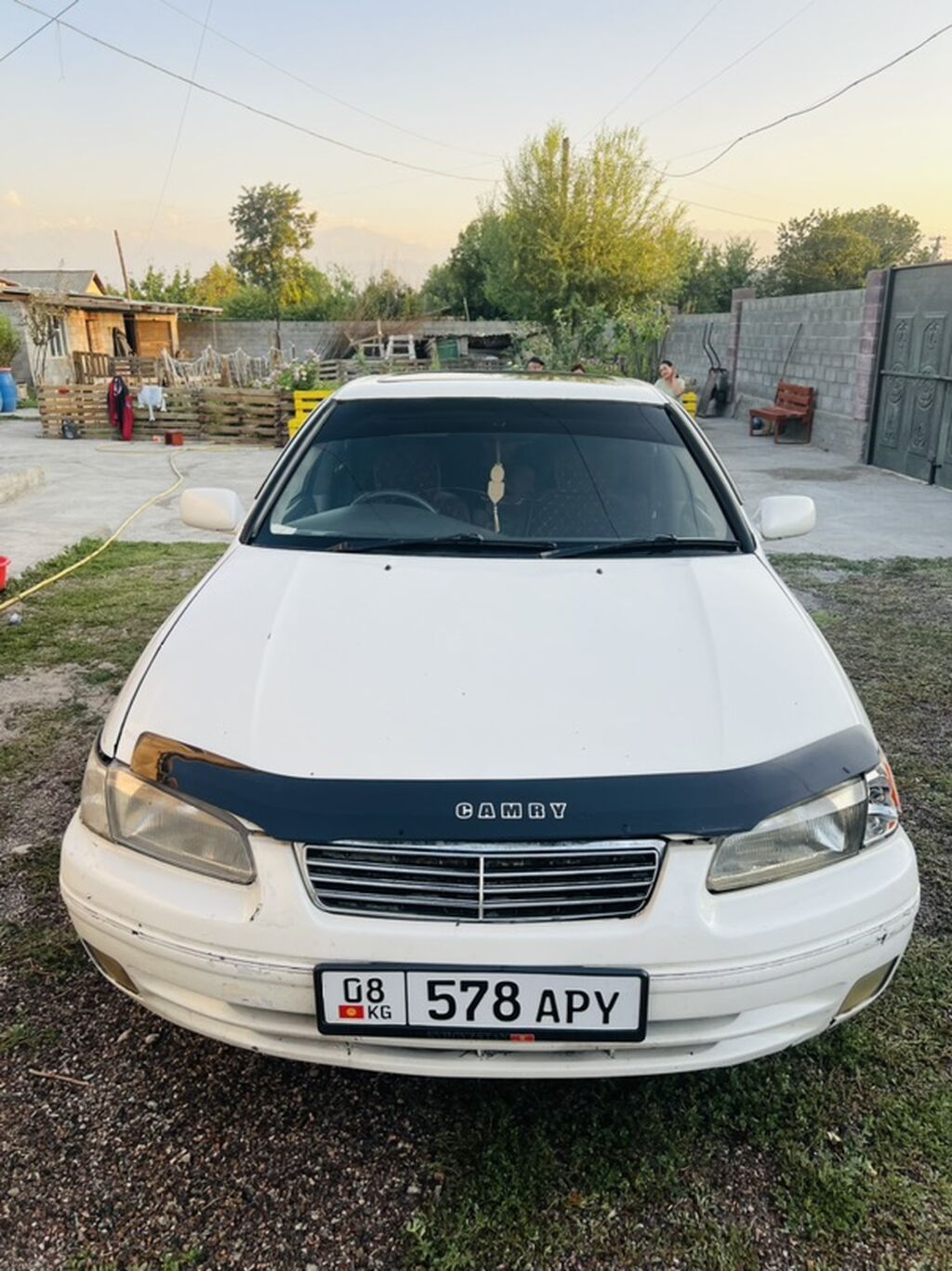Toyota Camry: 1998 г., 2.2 л, Автомат, Бензин, Седан: фото 2