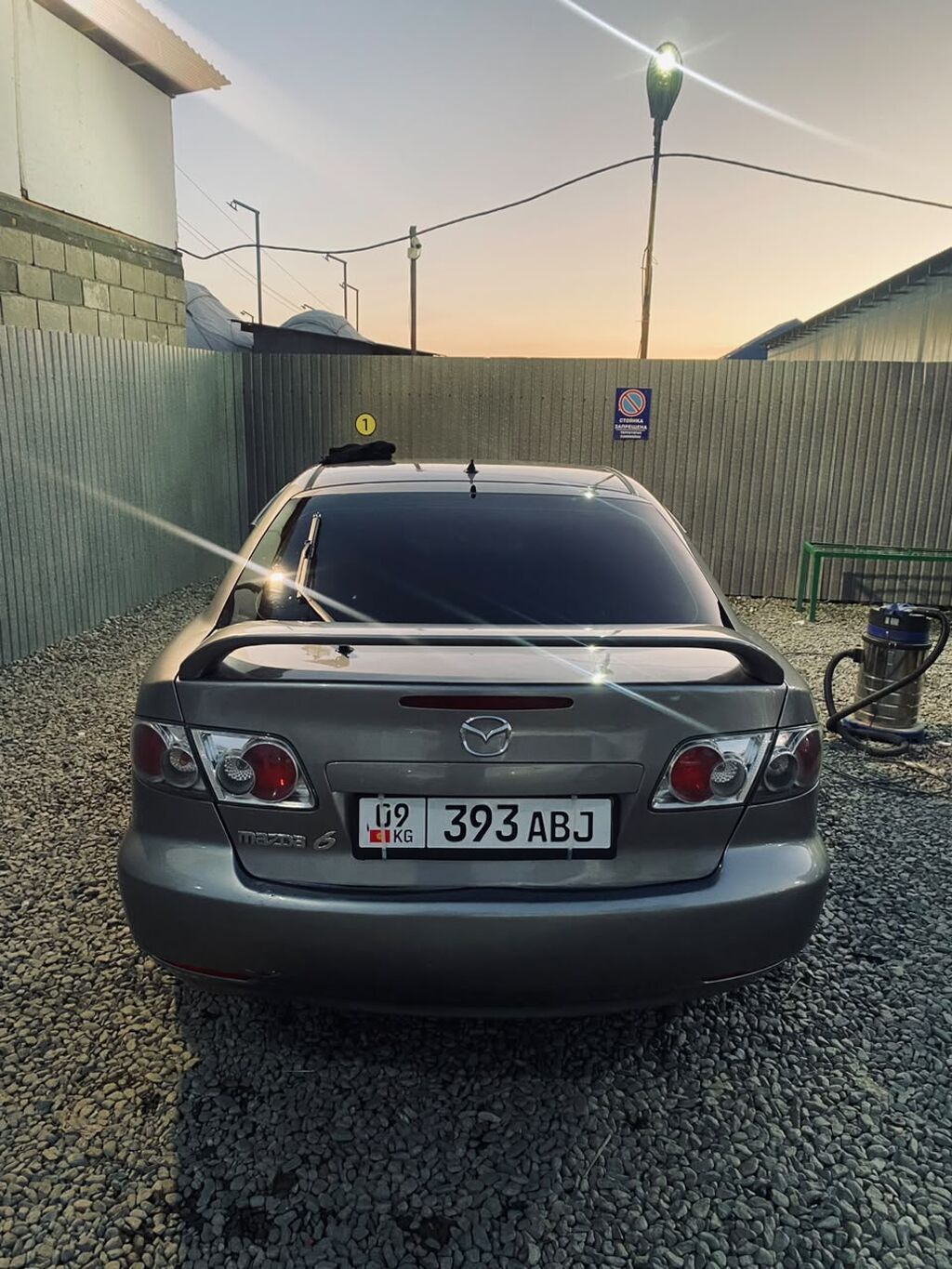 Mazda 6: 2002 г., 0.2 л, Автомат, Бензин, Седан — фото 3