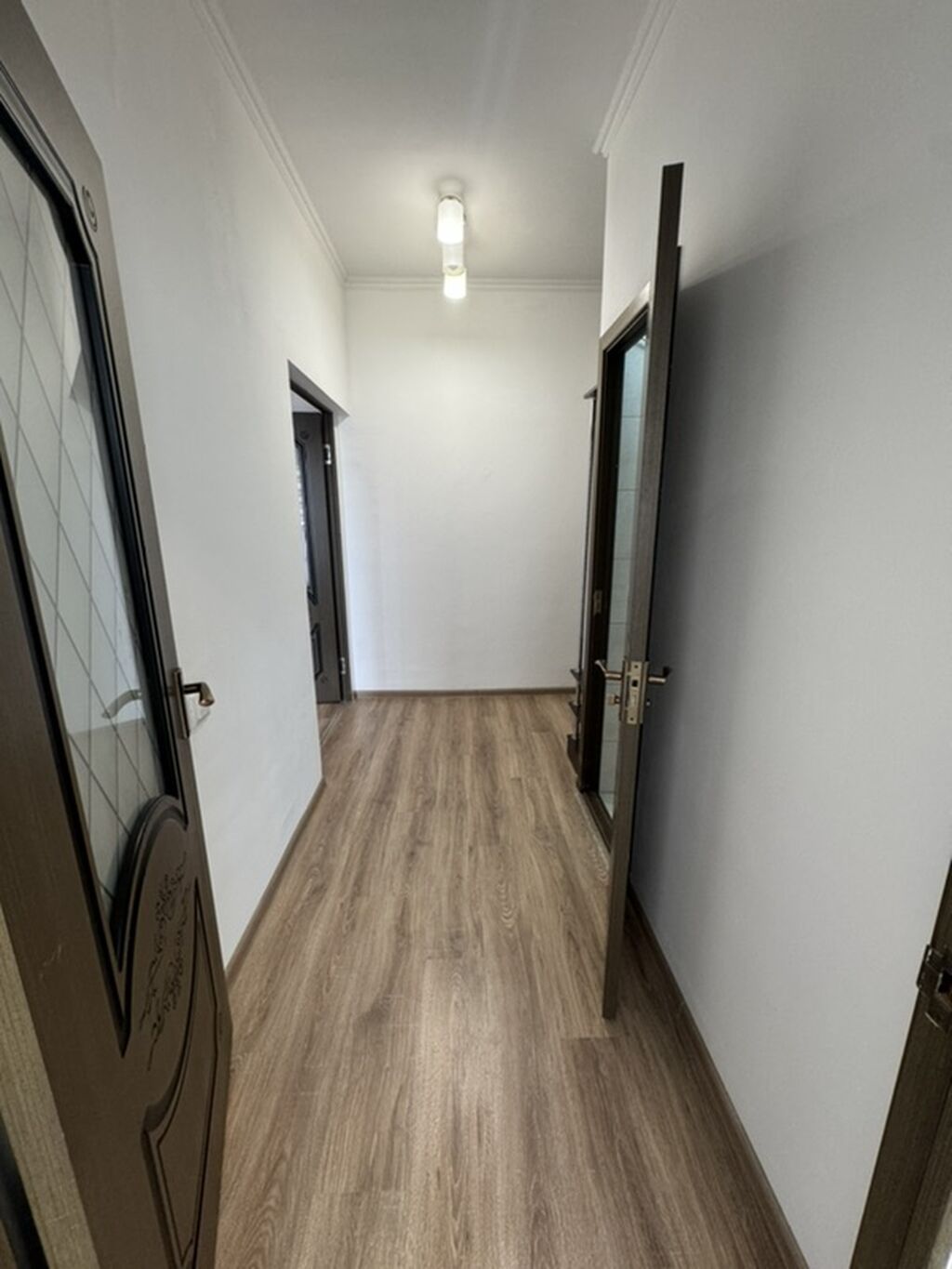 Продается 1-комнатная квартира, 12 мкр, 75 000 $: фото 2