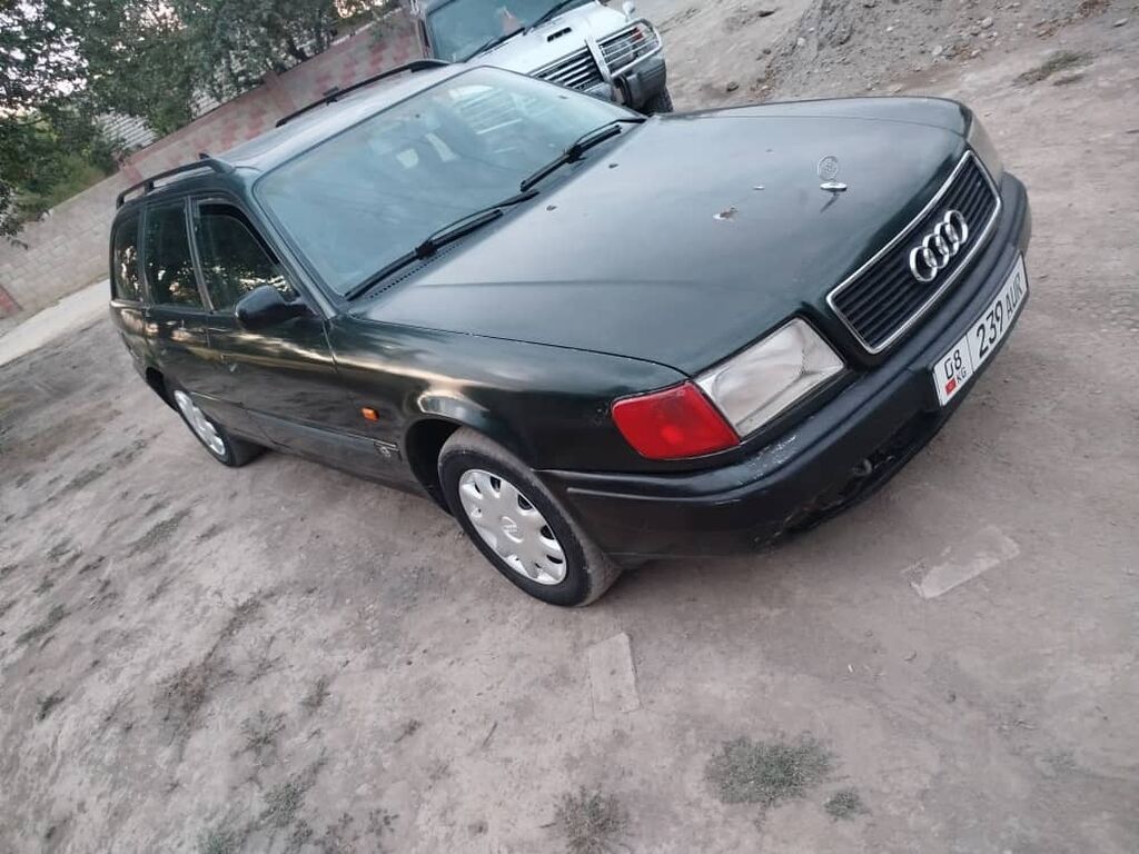 Audi S4: 1993 г., 2.3 л, Механика, Бензин, Универсал: фото 2