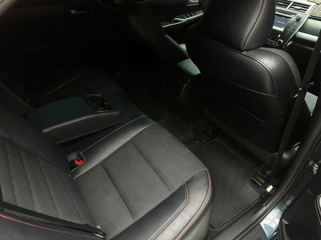Toyota Camry: 2017 г., 2.5 л, Автомат, Бензин, Седан: фото 6
