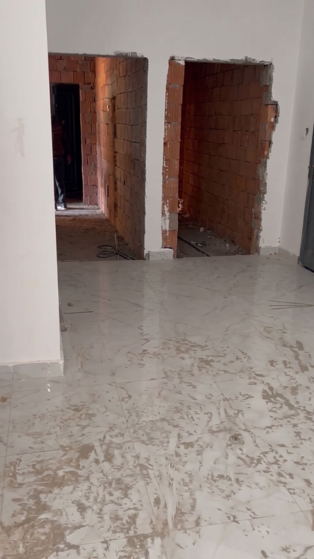 Sipark (Təbriz) kompleksində 1 otaqlı yeni tikili mənzil satılır, 53 m², 165 000 AZN, şəkil 4 / 9