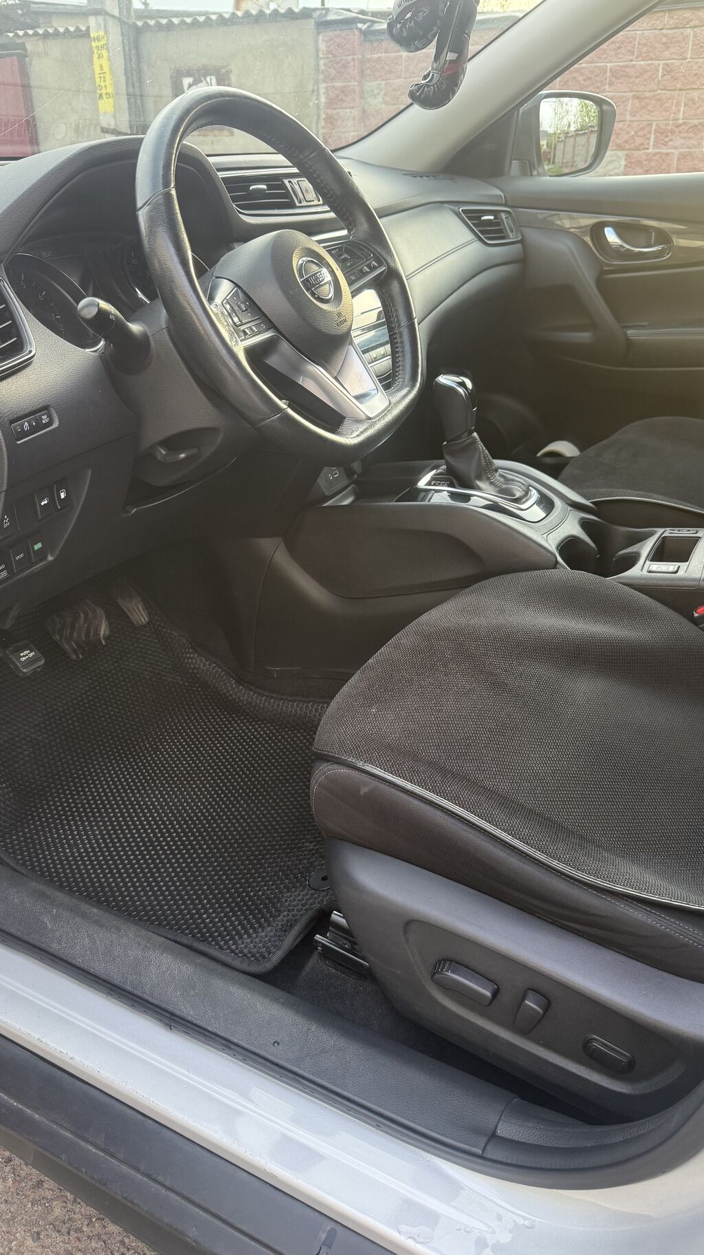 Nissan Rogue: 2018 г., 2.5 л, Вариатор, Бензин, Кроссовер: фото 4
