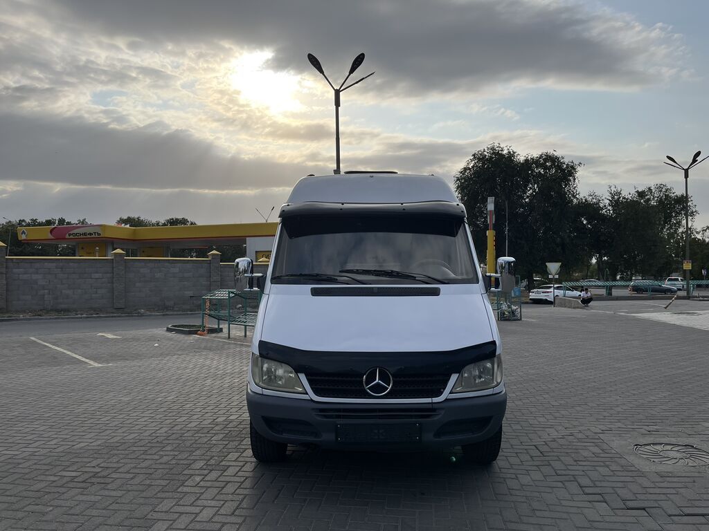 Mercedes-Benz Спринтер: 2004 г., 2.2 л, Механика, Дизель, Фургон: фото 3