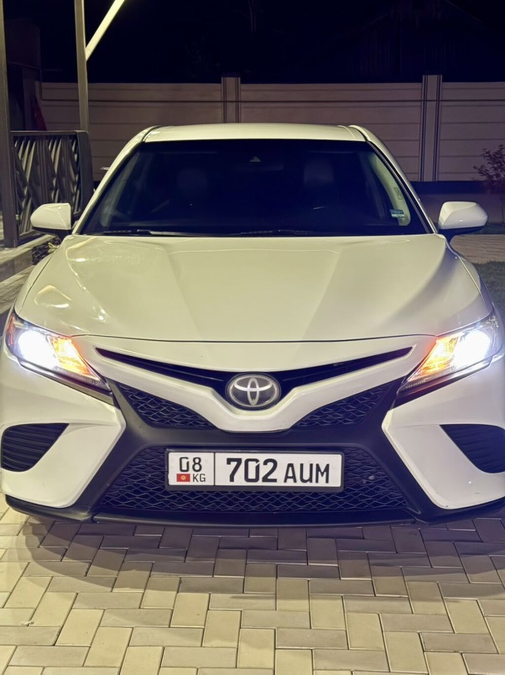 Toyota Camry: 2017 г., Автомат, Бензин, Седан: фото 3