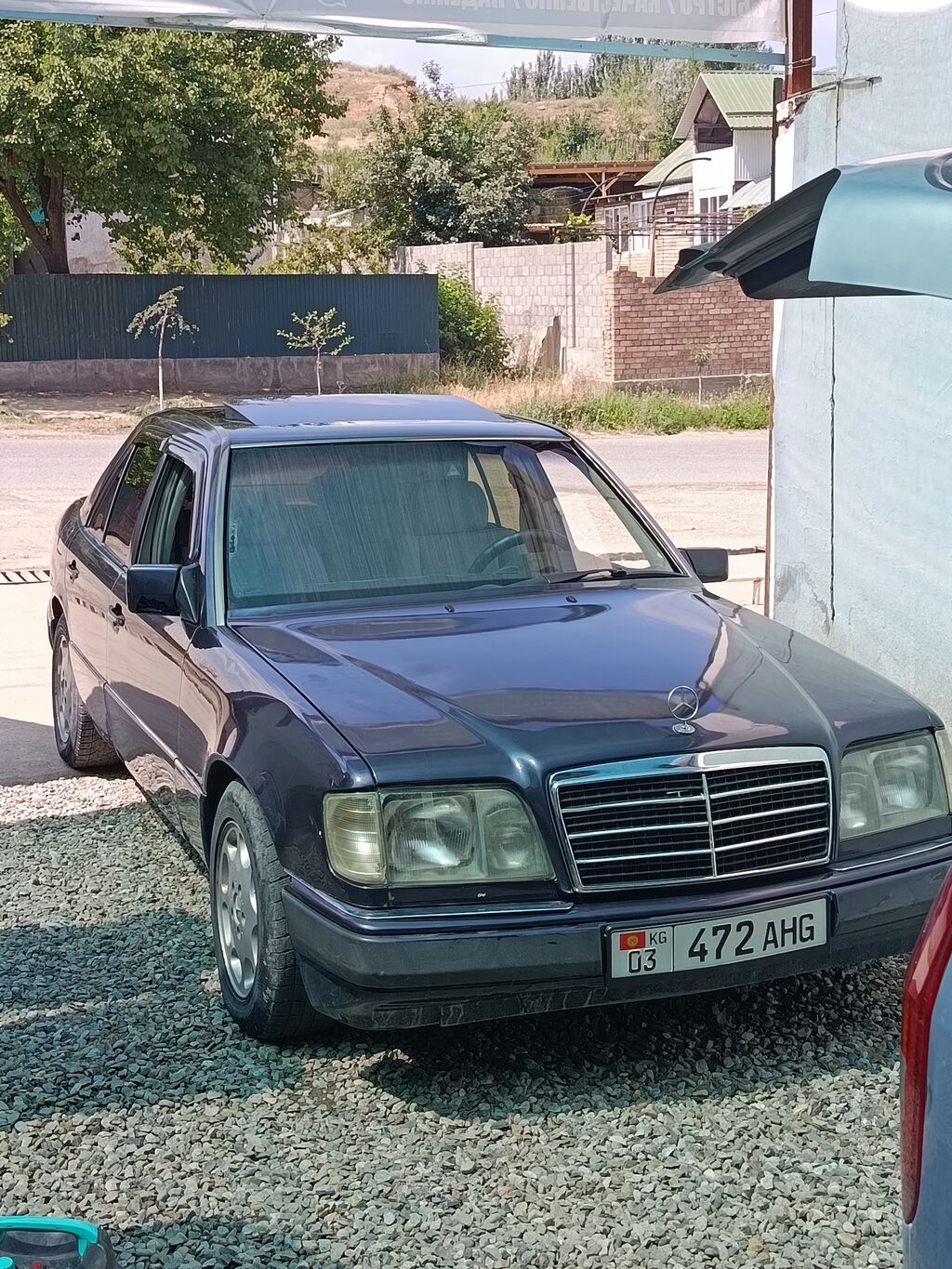 Mercedes-Benz W124: 1995 г., 2.2 л, Механика, Седан: фото 2