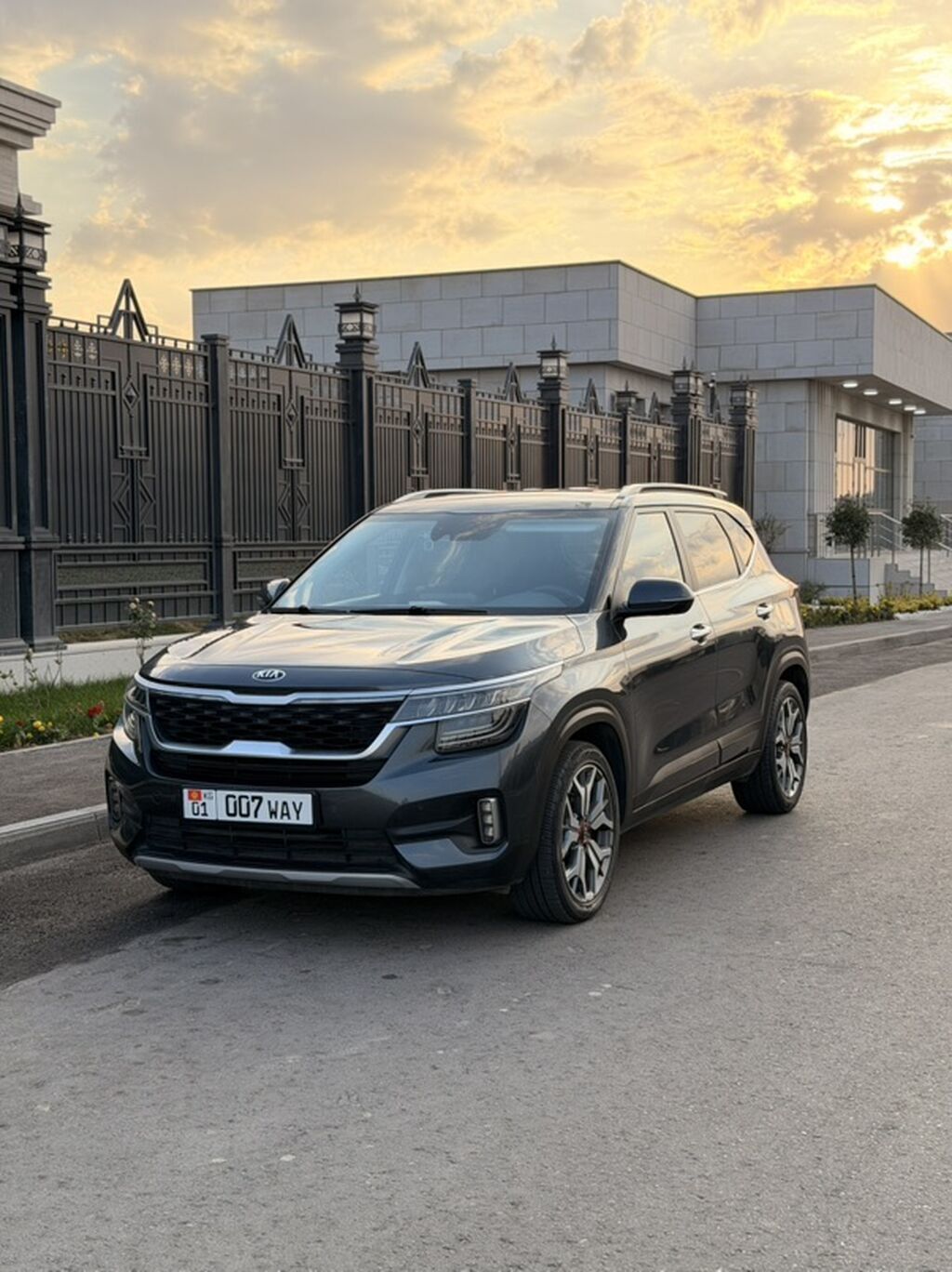 Kia Seltos: 2019 г., 1.6 л, Автомат, Дизель, Кроссовер: фото 2