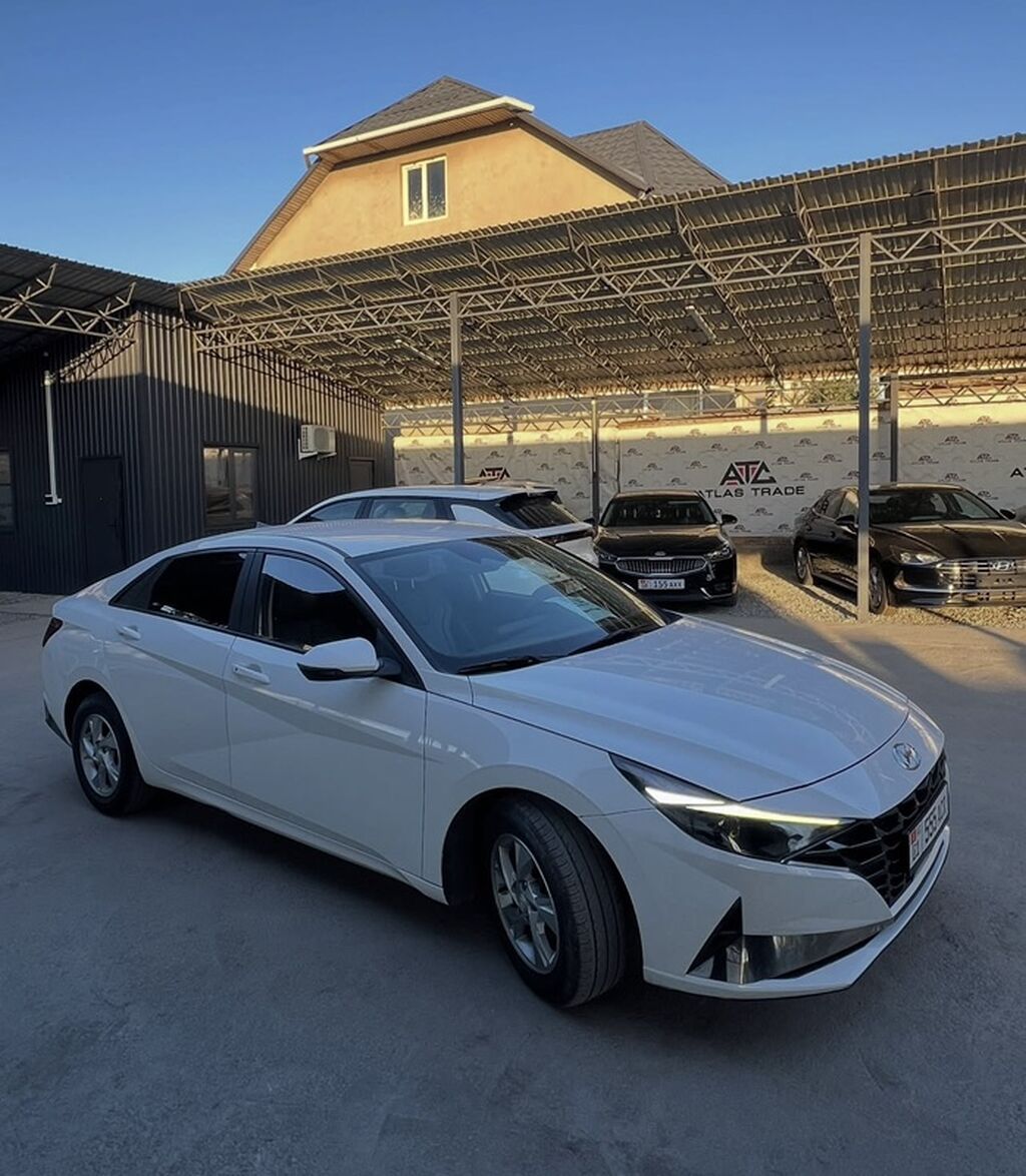Hyundai Avante: 2020 г., 1.6 л, Автомат, Бензин, Седан: фото 3