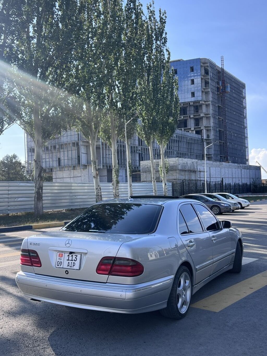 Mercedes-Benz E-Class: 2002 г., 3.2 л, Бензин, Седан: фото 4