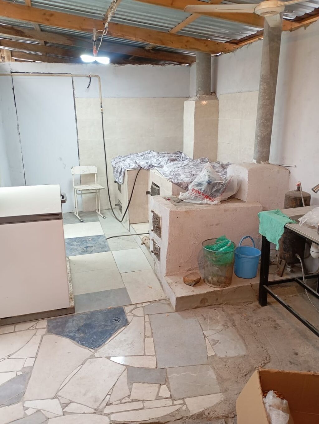 6 комнат, 180 м², 4 соток, Бишкек, Новопавловка с. Собственник: фото 3