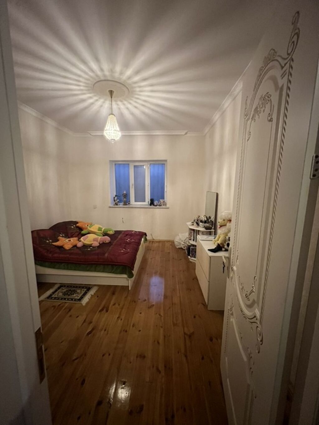4 otaqlı, 156 kv. m, Yeni təmirli