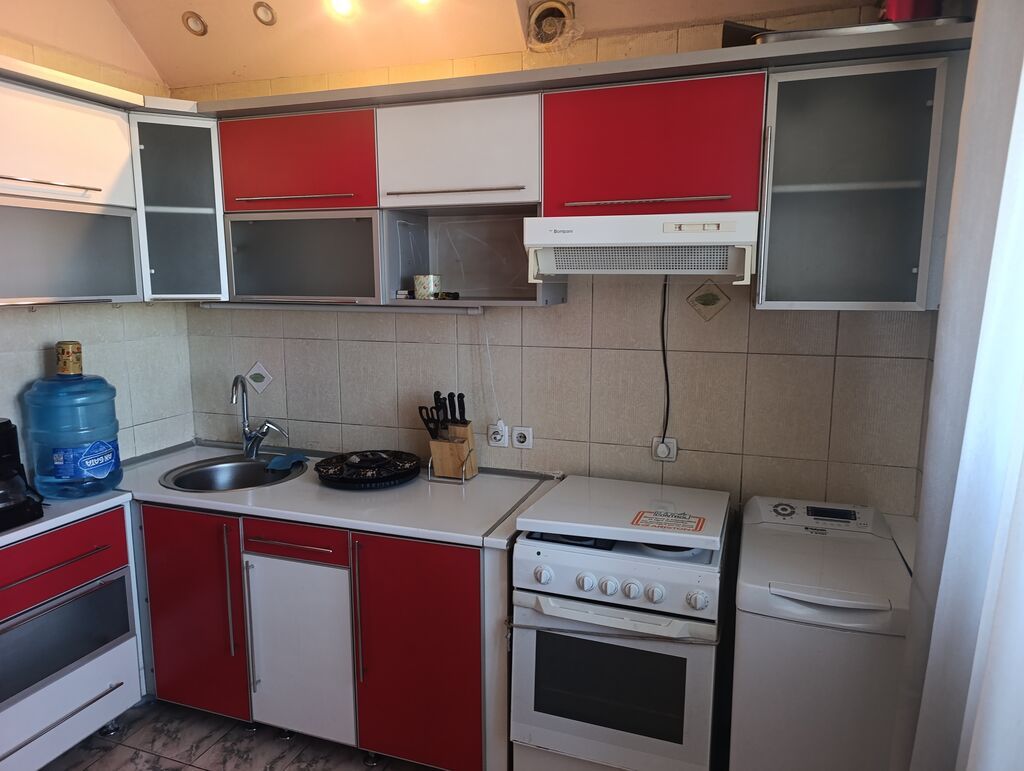 3 комнаты, 80 м², Молодая Гвардия 5 этаж, Старый ремонт: фото 8