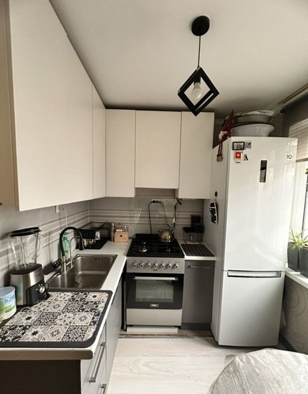 2 комнаты, 45 м², 8 мкр 104 серия, 1 этаж, Евроремонт: фото 4