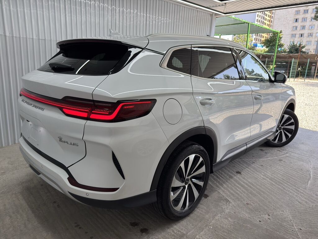 BYD Song Plus: 2023 г., Вариатор, Электромобиль, Кроссовер: фото 5
