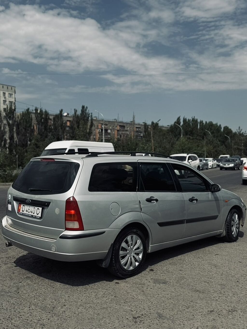 Ford Focus: 2002 г., 1.8 л, Механика, Универсал: фото 2