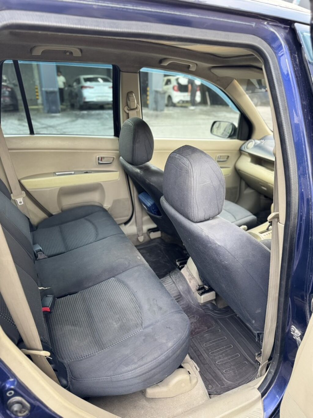 Mazda Demio: 2003 г., 1.3 л, Автомат, Бензин, Хэтчбэк: фото 8