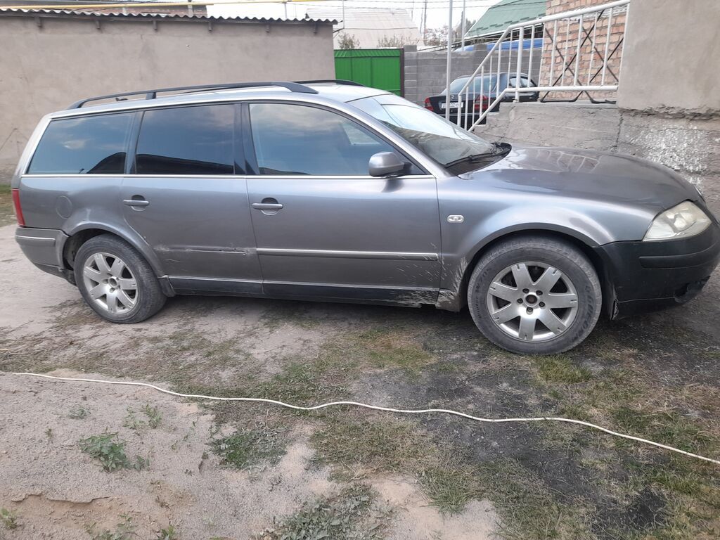 Volkswagen Passat Variant: 2002 г., Универсал: фото 1