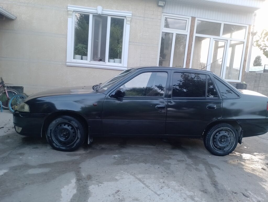 Daewoo Nexia: 2010 г., 1.5 л, Механика, Бензин, Седан: фото 4