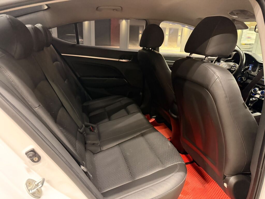 Hyundai Avante: 2019 г., 1.6 л, Газ: фото 8