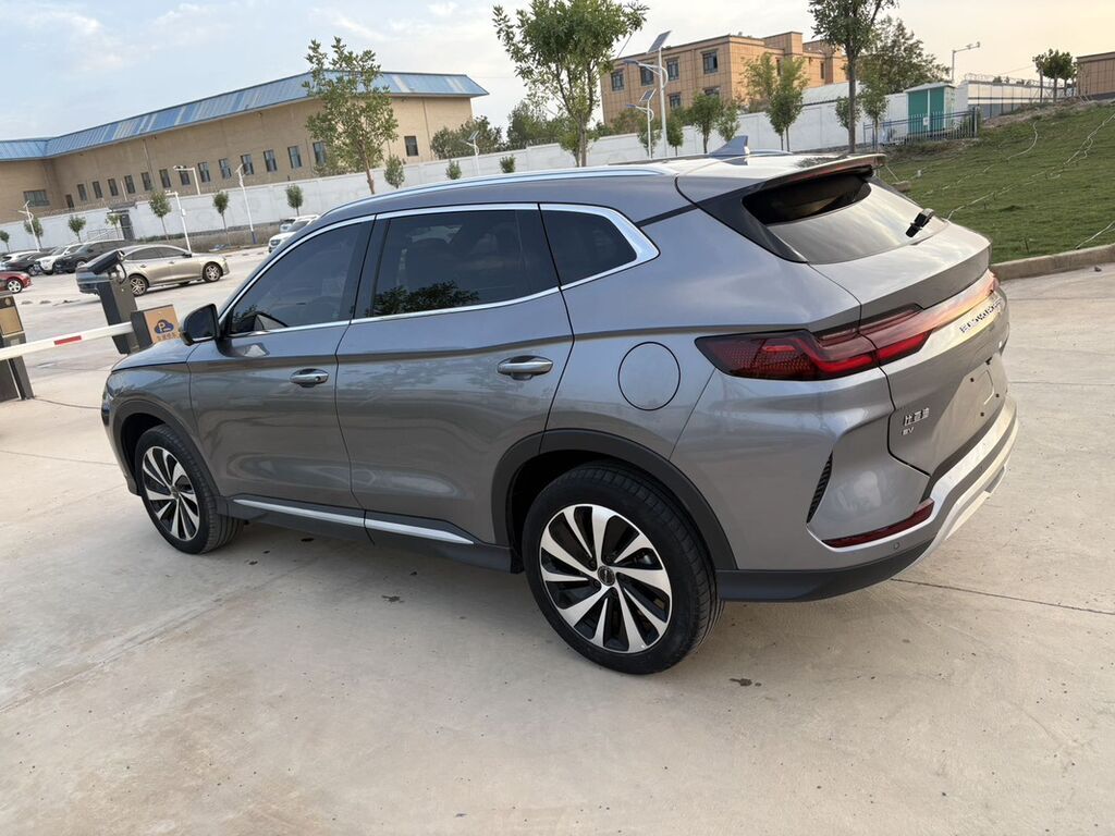 BYD Song Plus: 2023 г., Автомат, Электромобиль, Кроссовер: фото 6