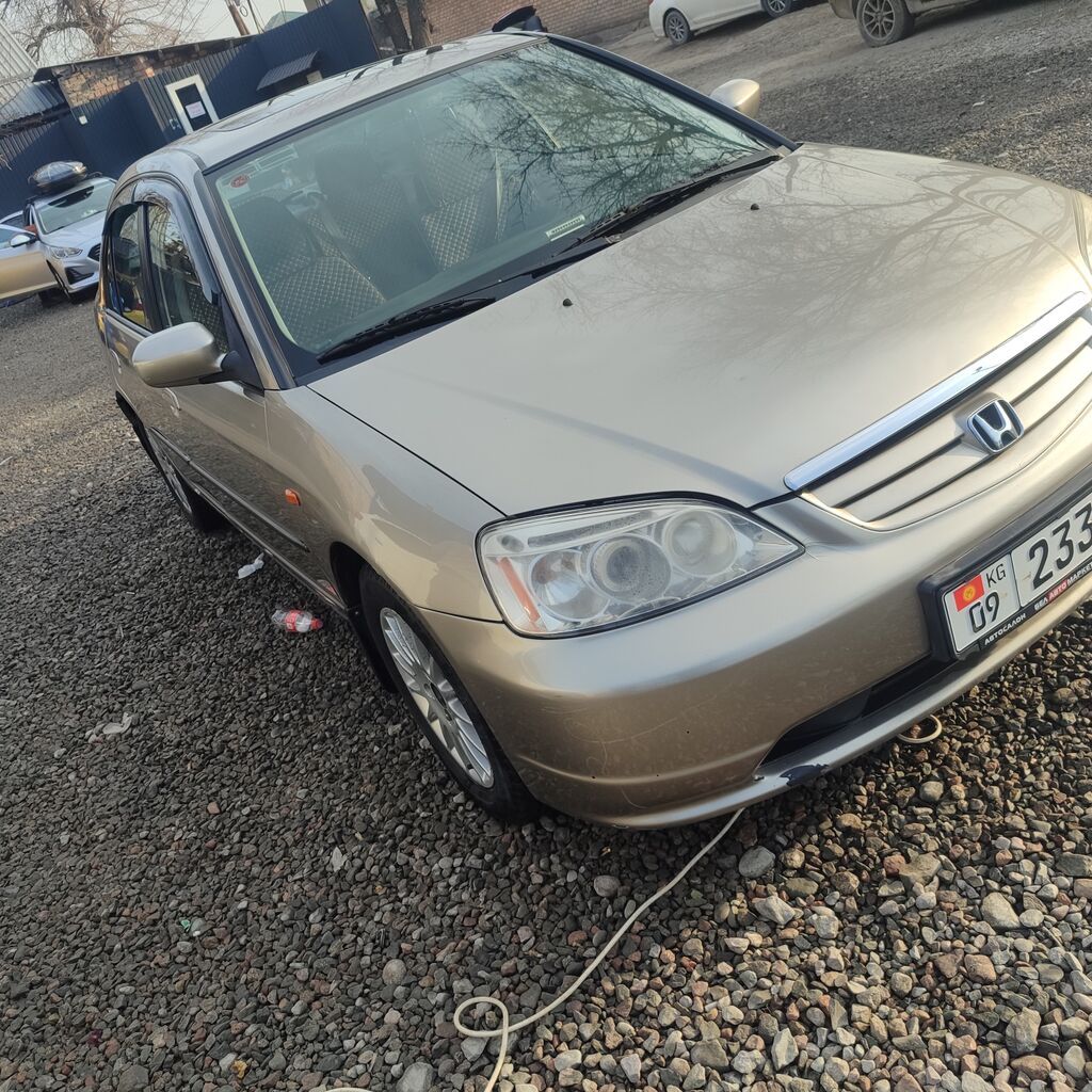 Honda Civic: 2004 г., 1.7 л, Автомат, Бензин, Седан: фото 2