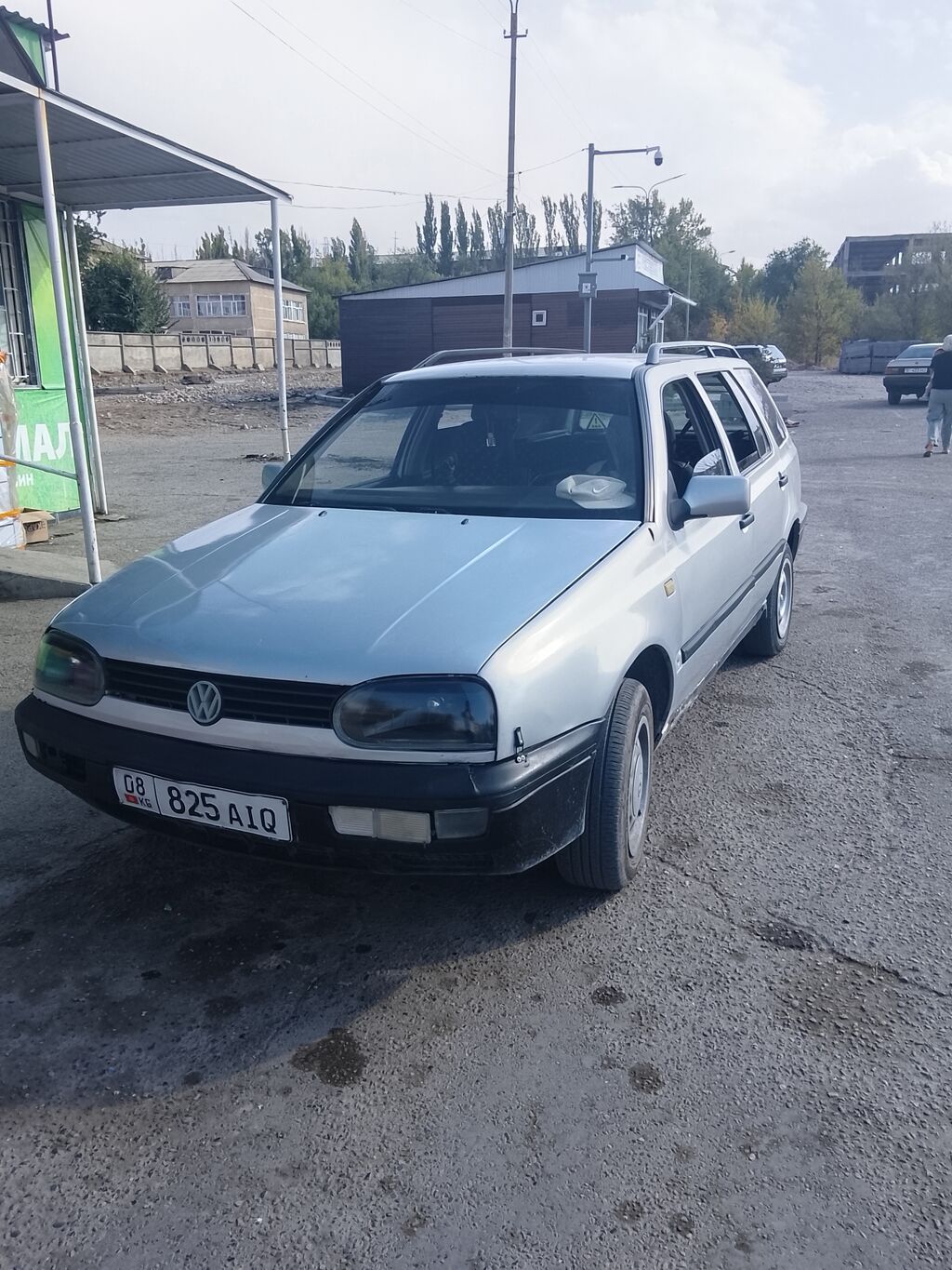 Volkswagen Golf Variant: 1993 г., 1.8 л, Механика, Газ, Универсал: фото 3