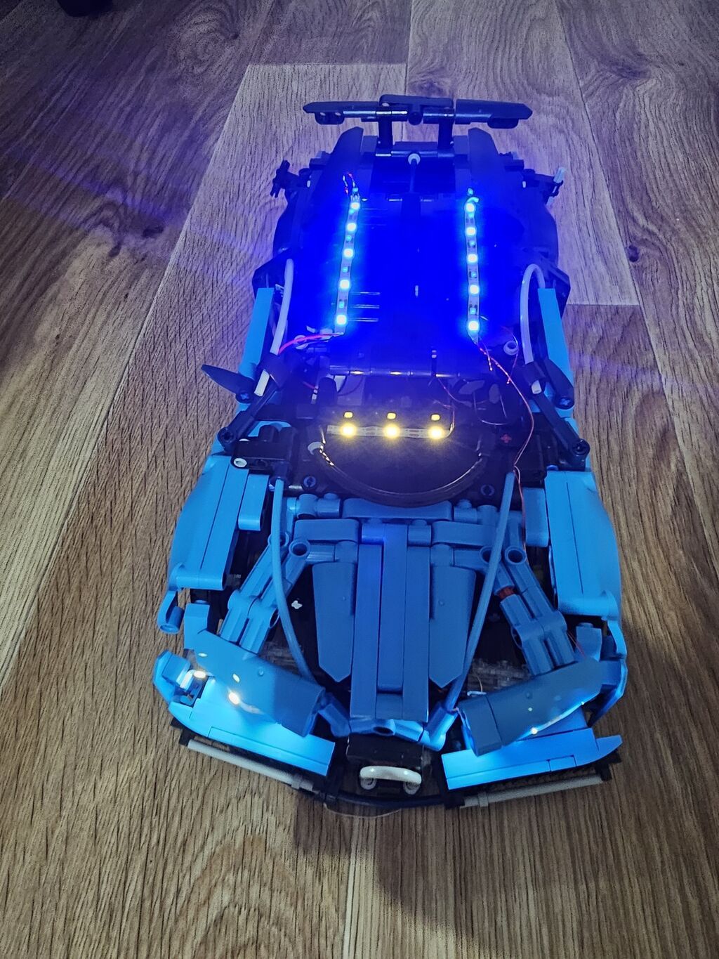 Конструктор-автомобиль Bugatti (совместим с LEGO Technic), полностью: фото 2