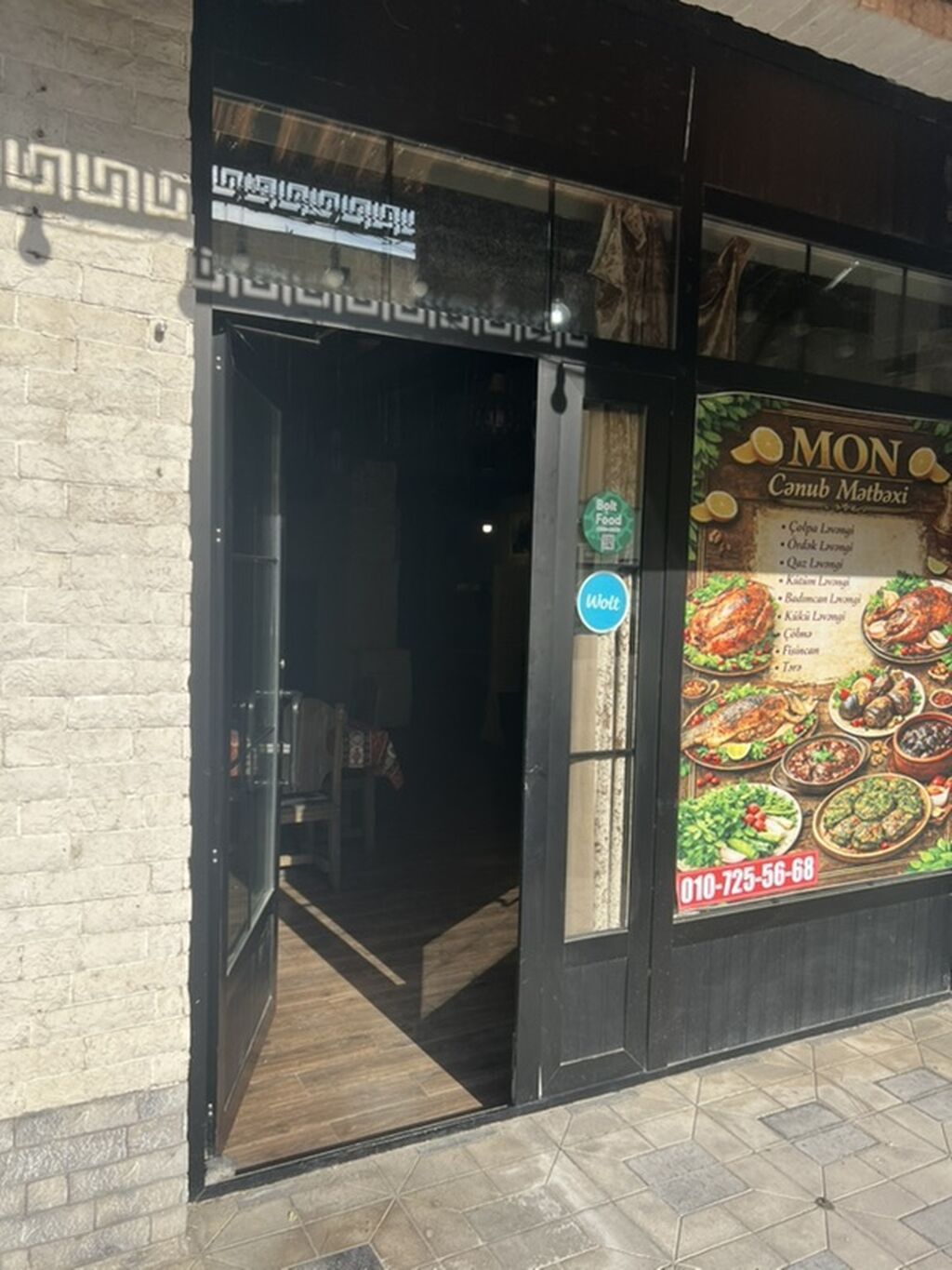 İcarəyə verilir: Tam təchizatlı restoran hər bir şeraiti var, ancaq