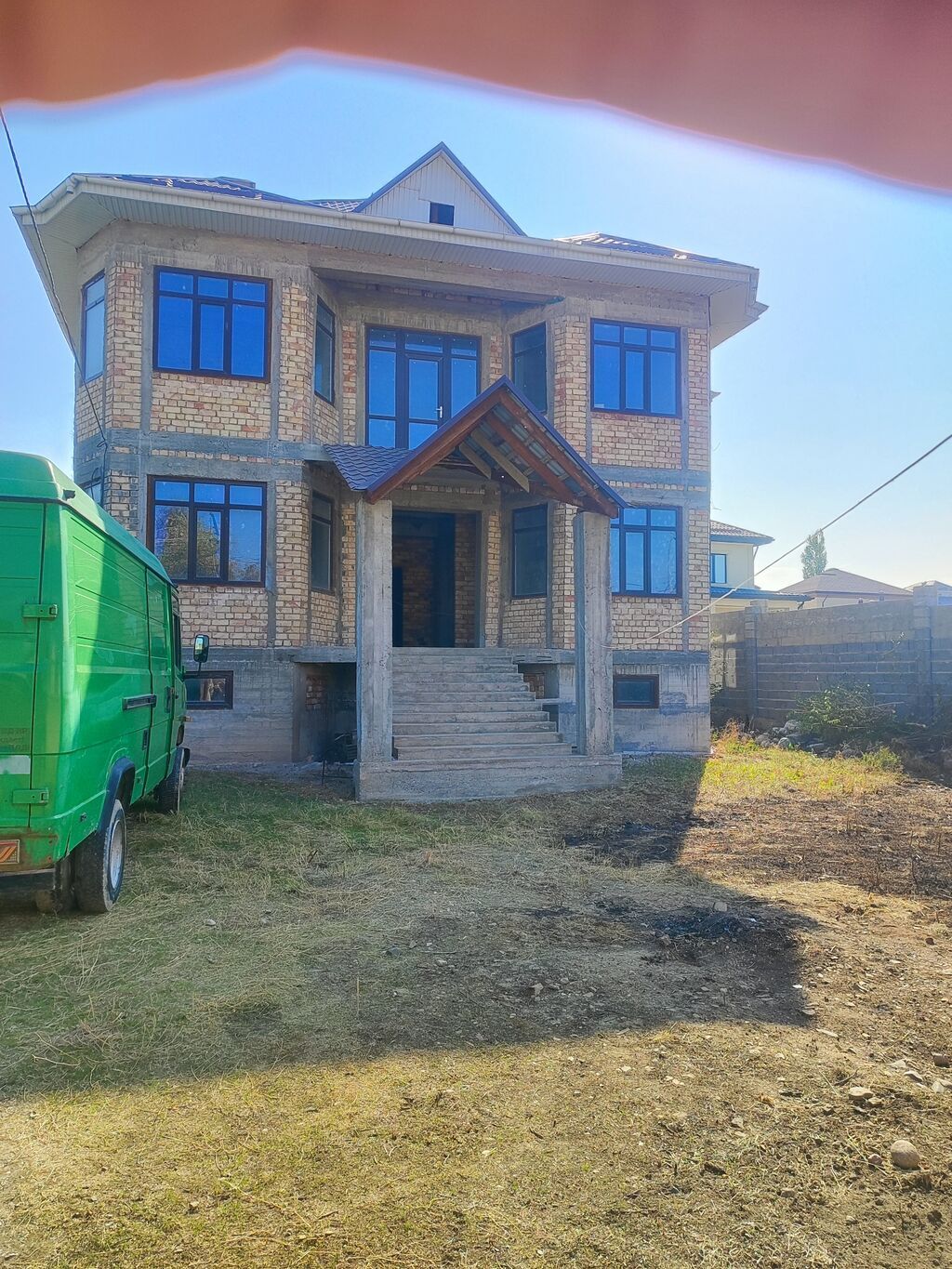 6 комнат и более, 450 м², 10 соток, Бишкек, Кок-Жар мкр Собственник: фото 1