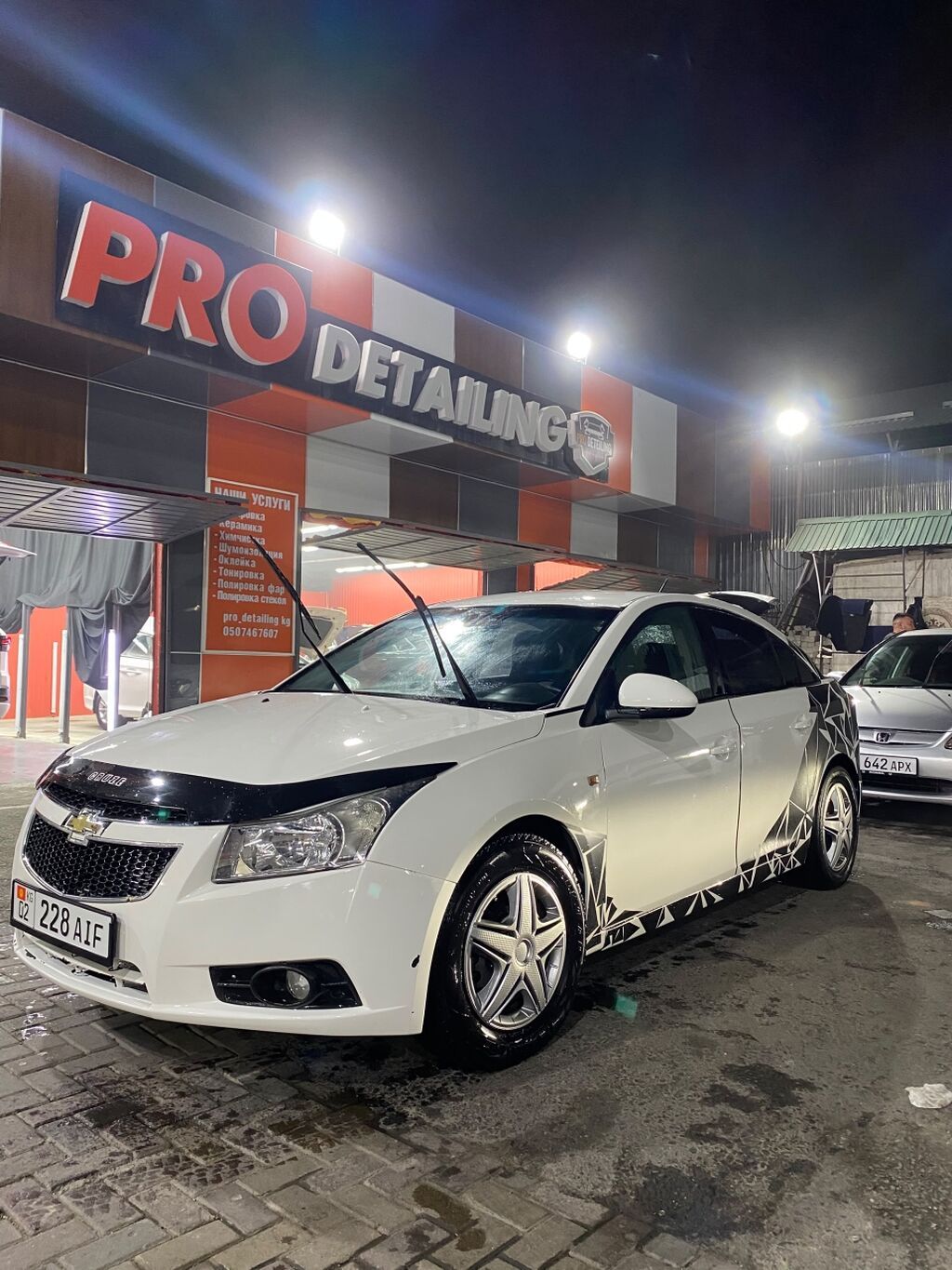 Chevrolet Cruze: 2012 г., 1.6 л, Автомат, Бензин, Седан: фото 3