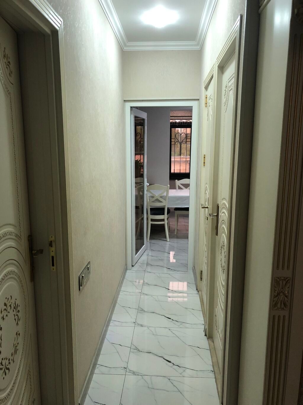 Bakı, Bakıxanov qəs., 5 otaqlı, Köhnə tikili, m. Neftçilər, 120 kv. m