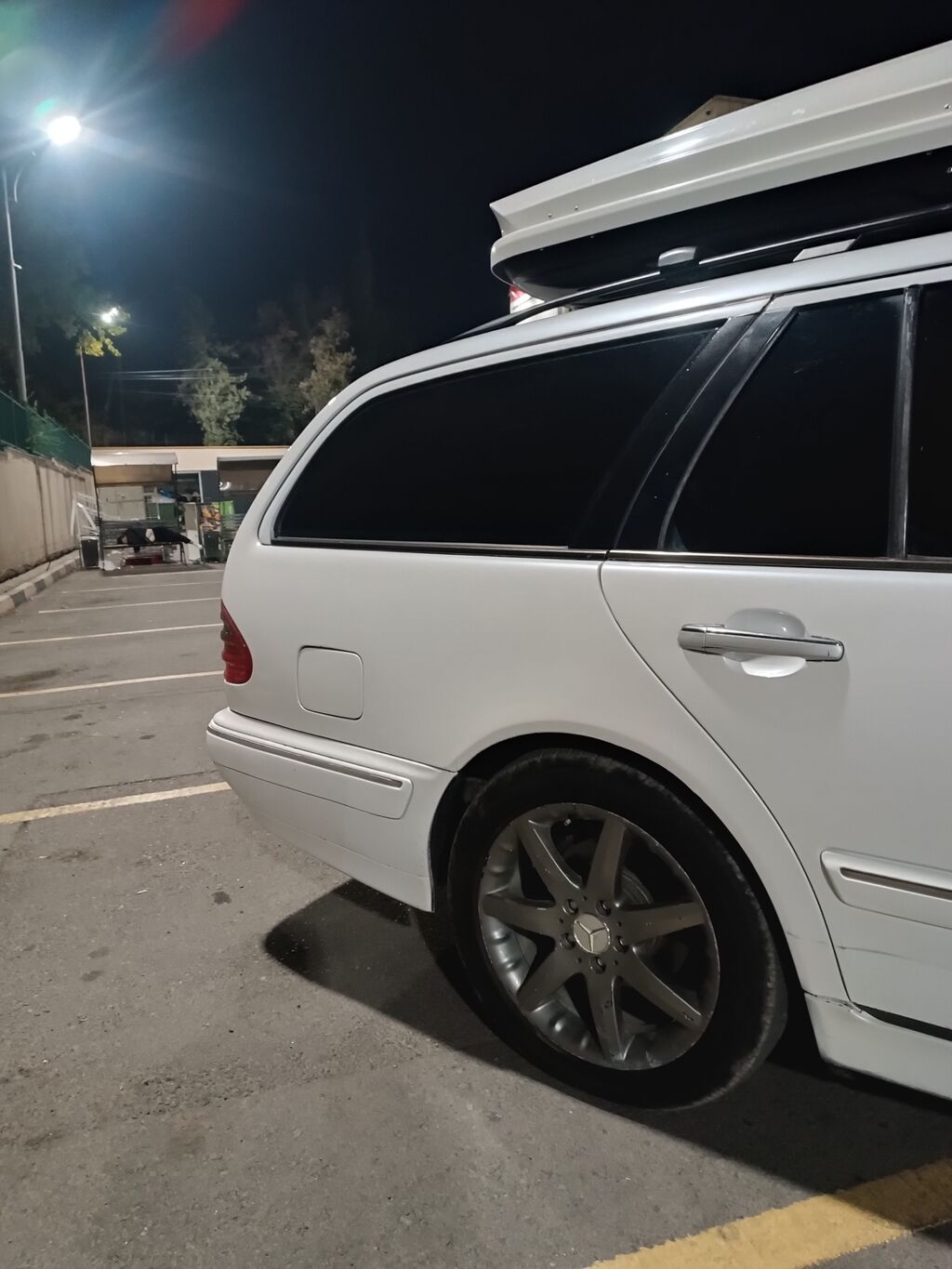 Mercedes-Benz E-Class: 2000 г., 3.2 л, Автомат, Бензин, Универсал: фото 6