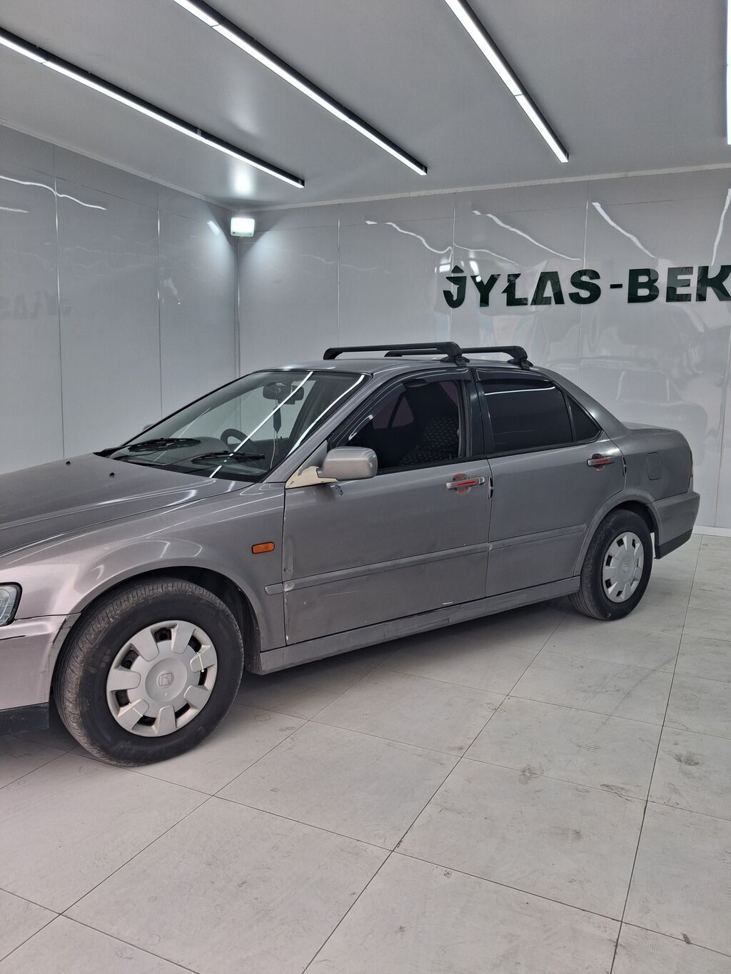 Honda Accord: 2002 г., 1.8 л, Автомат, Бензин, Седан: фото 1