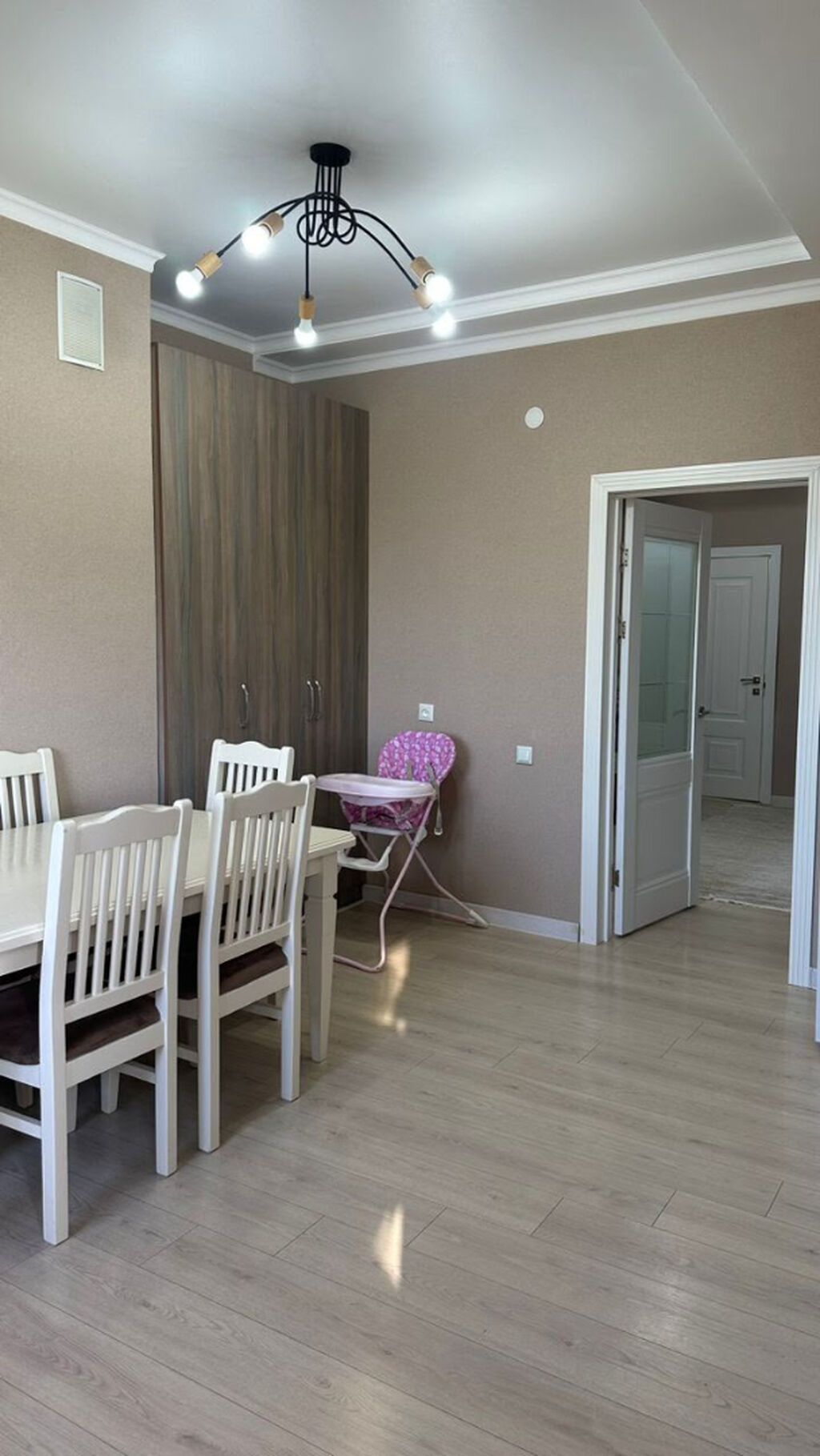 3 комнаты, 112 м², Элитка, 3 этаж, Косметический ремонт: фото 8