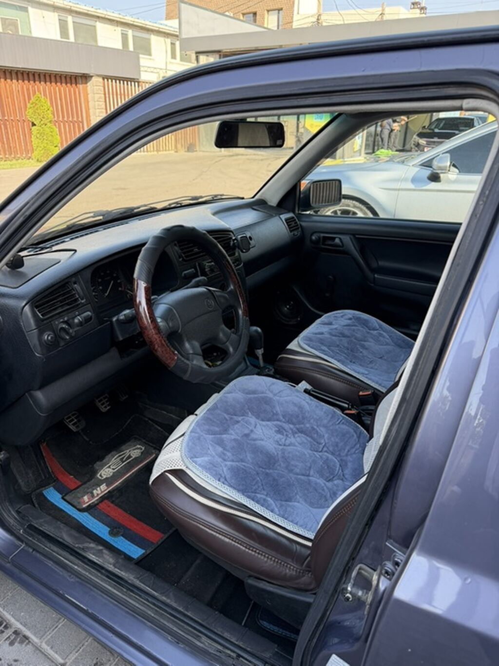 Volkswagen Golf: 1996 г., 1.8 л, Механика, Бензин, Хэтчбэк: фото 6