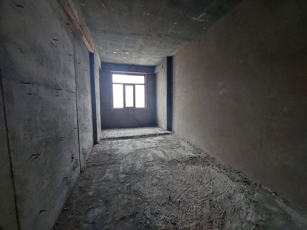 4 otaqlı, Yeni tikili, 217 kv. m
