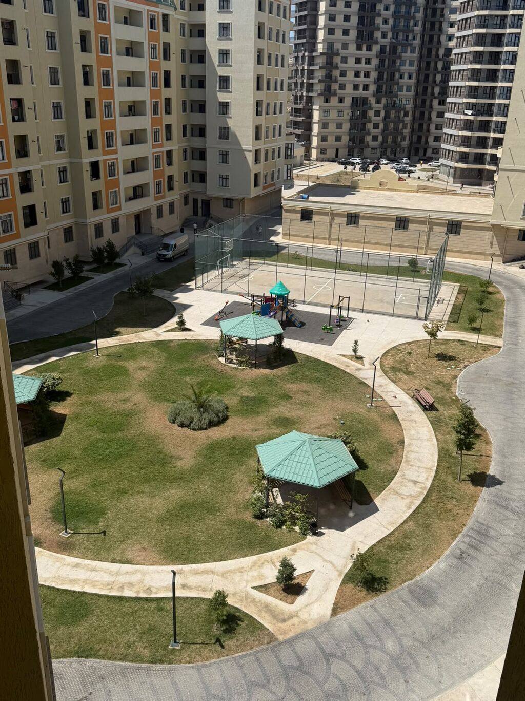 2 otaqlı, Yeni tikili, 72 kv. m