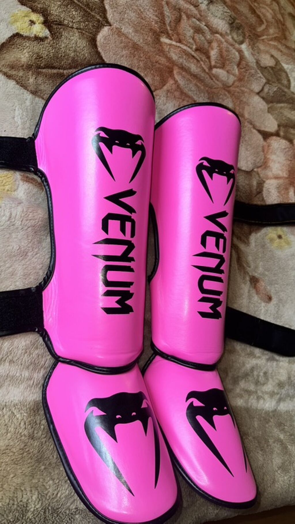 Набор экипировки Venum, розовый (черный логотип). Состав: -: фото 4